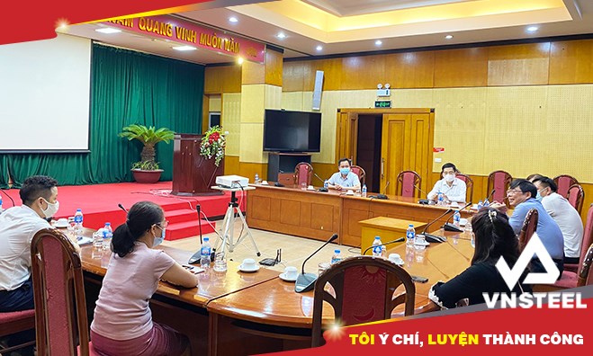 Lãnh đạo Tổng công ty cùng toàn thể cán bộ công nhân viên, người lao động VNSTEEL đã chia sẻ những đau thương, mất mát, những khó khăn trong cuộc sống; đồng thời cũng khẳng định ý chí vươn lên, phát huy truyền thống gia đình, luôn sẵn sàng cống hiến công 