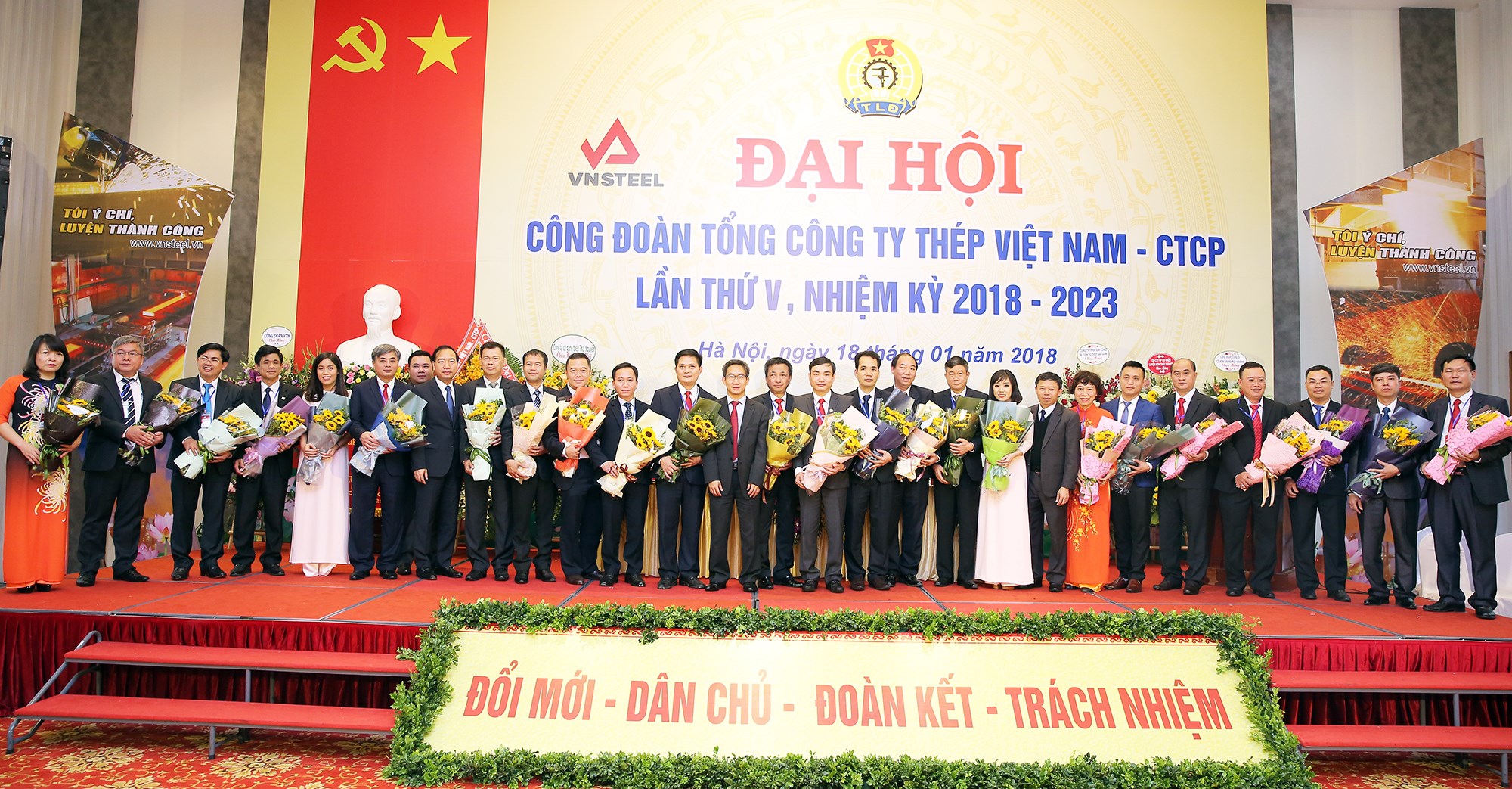 Cong doan_001