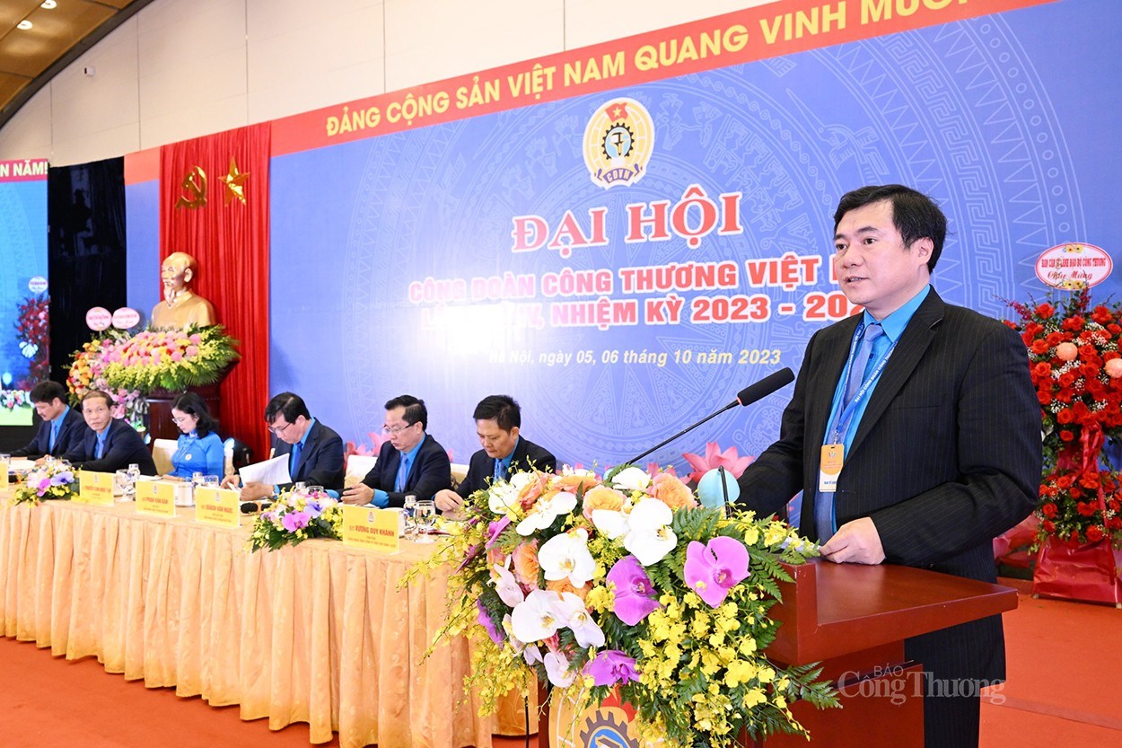 chum-anh-toan-canh-dai-hoi-cong-doan-cong-thuong-viet-nam-lan-thu-iv-nhiem-ky-2023-2028-20231006141353