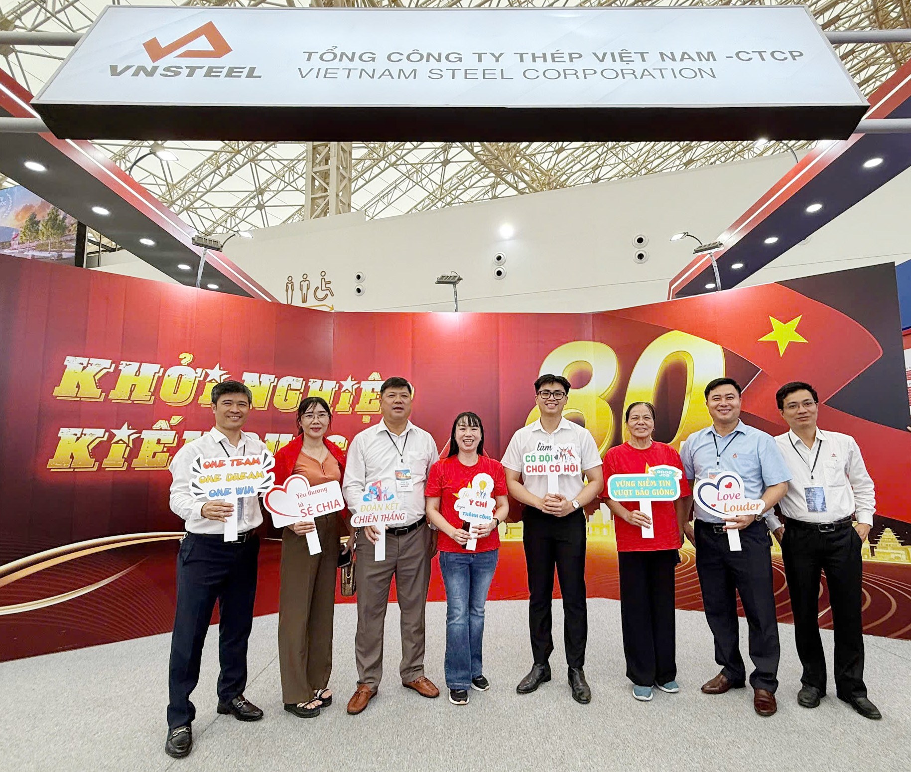 z6967051251661_a961241f523f59b426da2fdcbdd98f48