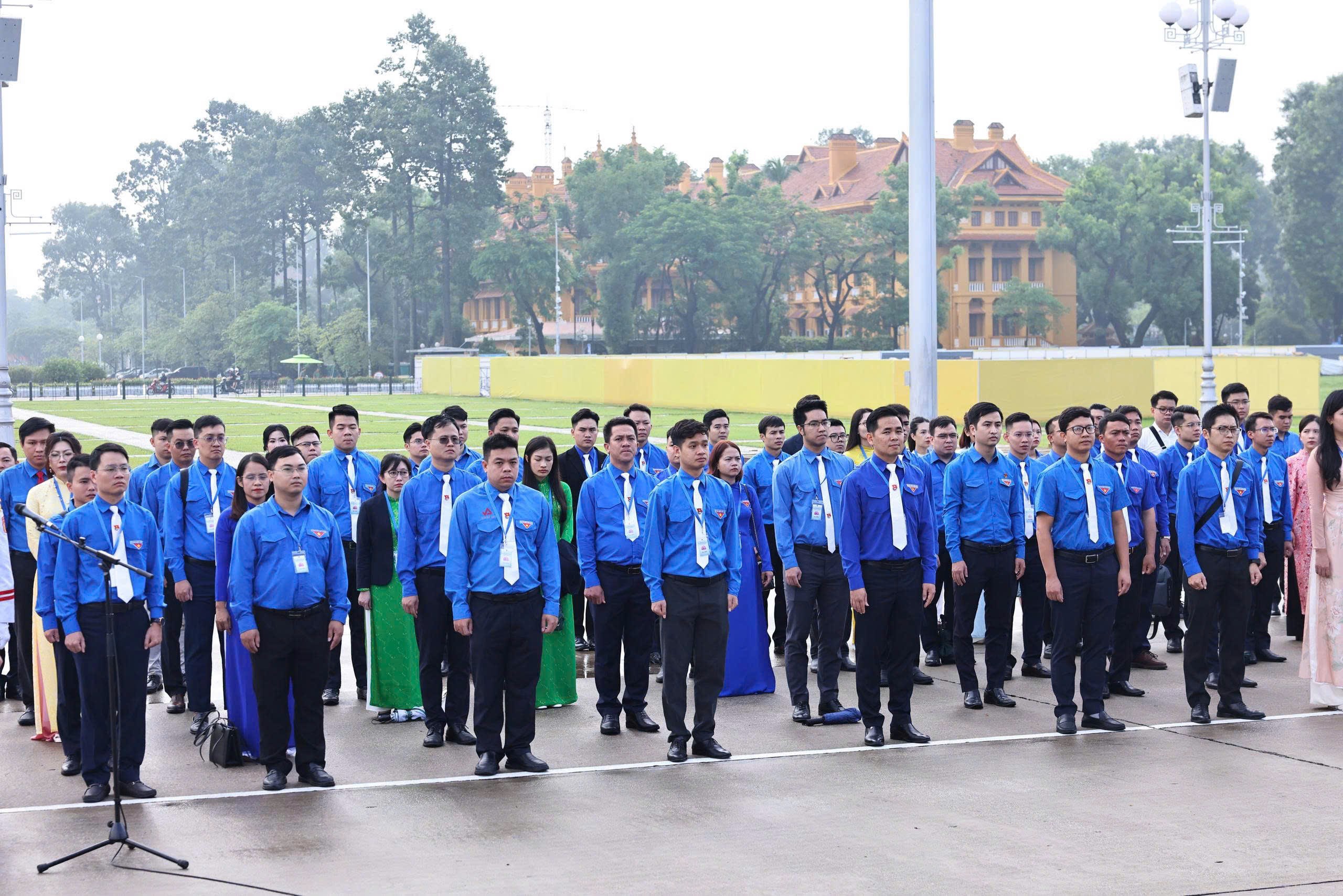 z7098626848115_09f835eaee4e5bb6981a393dcedc3ea8