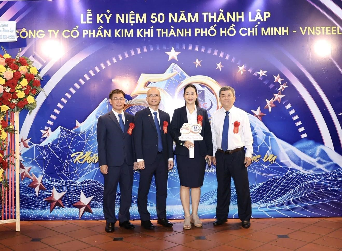 690edb3408dcb36fd59e60de