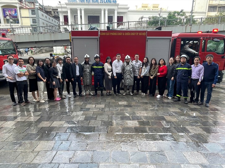 Tổng công ty Thép Việt Nam - CTCP tổ chức thực tập phương án chữa cháy và cứu nạn cứu hộ