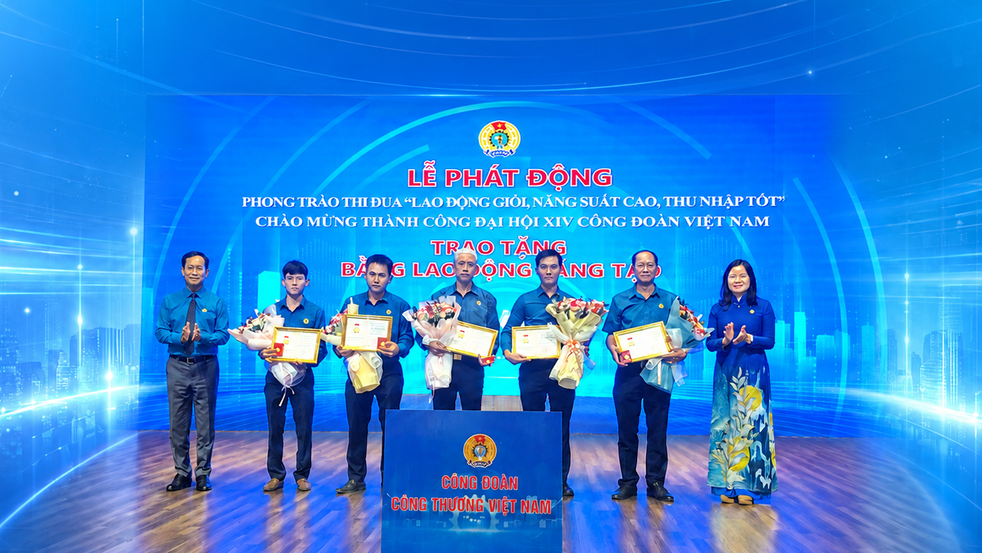 le-ngoc-rin-lao-dong-sinh-ra-sang-tao_6a2b6dbb5ad9b